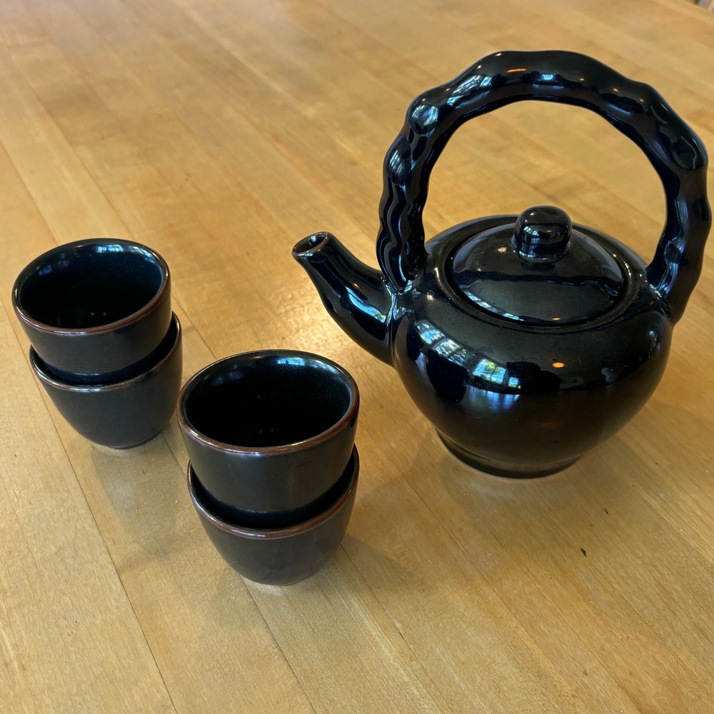 Crate and Barrel Black Brown Porcelain Teapot 4 Cups Yi Xiang Min # 274-135